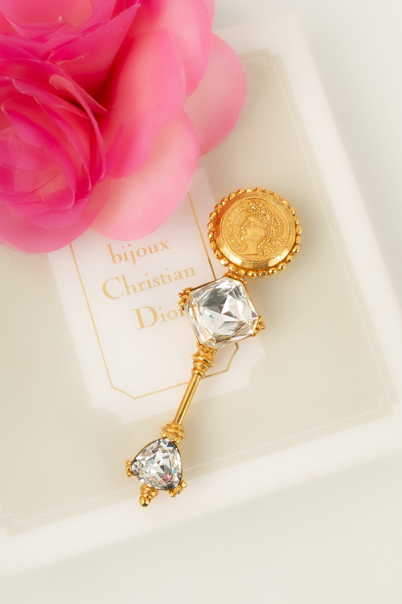 Broche dorÃƒÆ’Ã‚Â©e Dior
