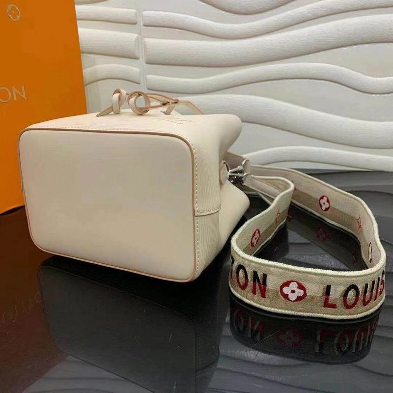 LOV2 Bags - Luxurious Bags  2491