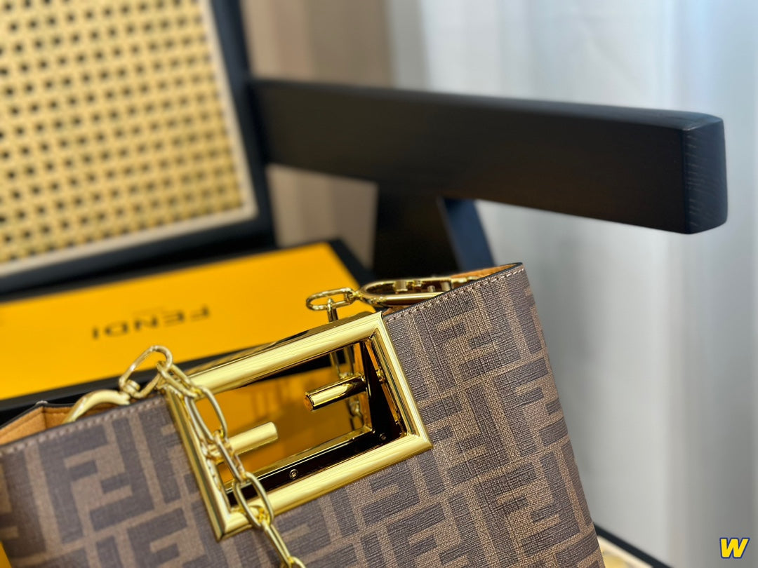 EN - Luxury Bags FEI 291