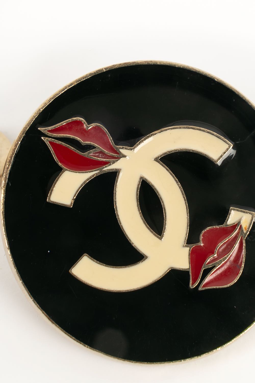 Pins Make Up Chanel 2004