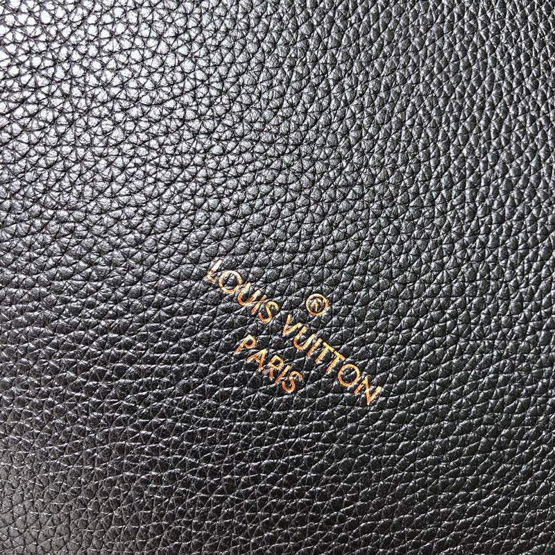 LOV2 Bags - Luxurious Bags  2614
