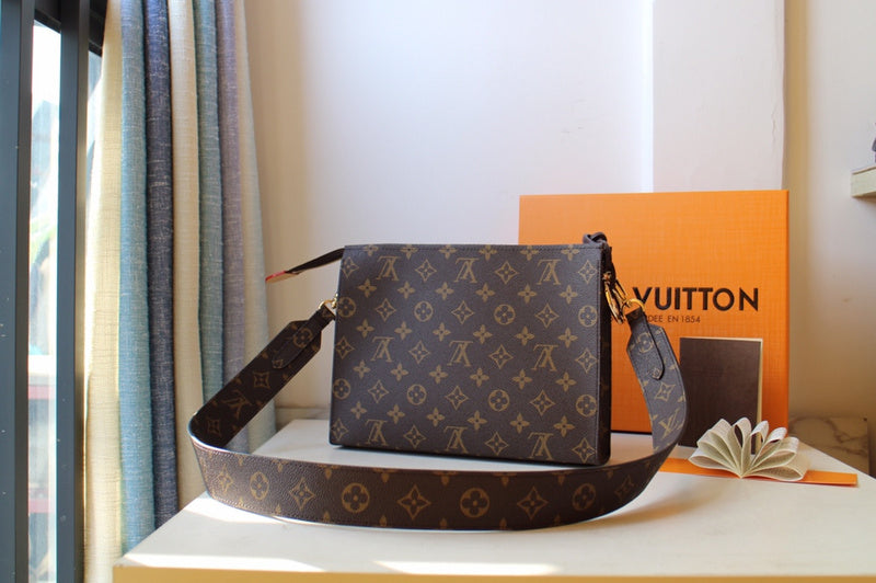 LOV2 Bags - Luxurious Bags  2660