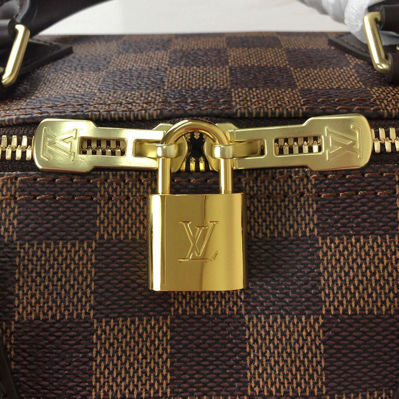 LOV2 Bags - Luxurious Bags  2655