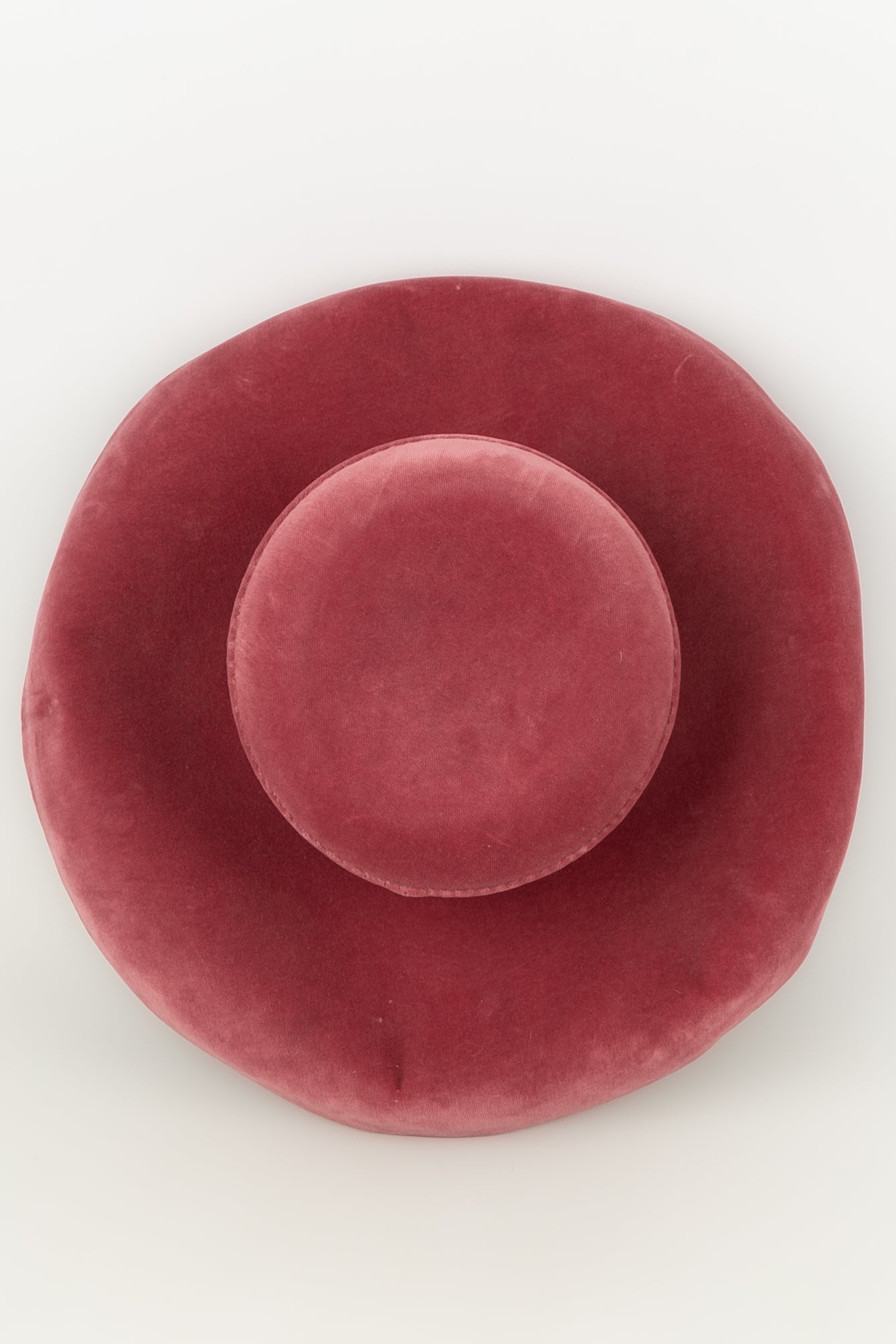 Imposant chapeau en velours rose Marie MerciÃƒÆ’Ã‚Â©