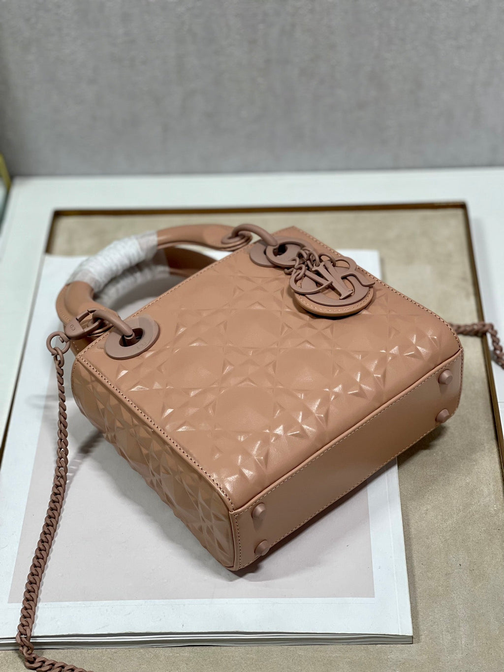 GLAMI Mini Lady Bag Cannage with Beaded Motif, Brown, For Women WomenÃ¢â‚¬â„¢s Handbags, Crossbody Bags, 18cm CD