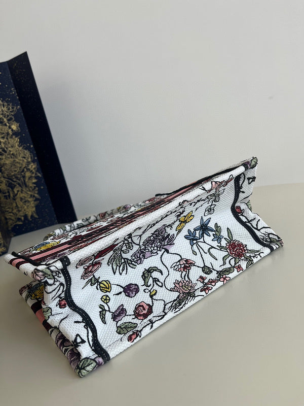 ELE - Dir Bags - 093