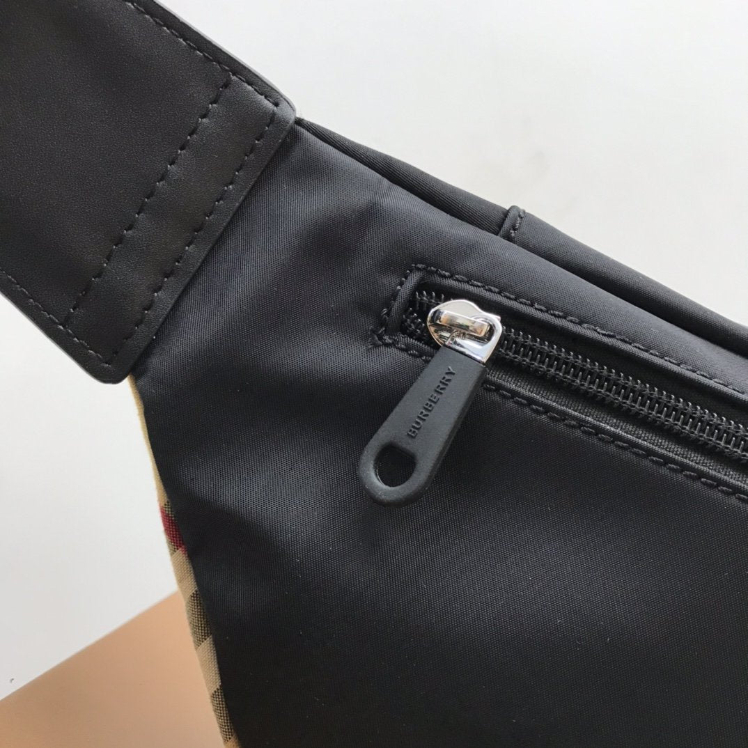GLAMI Vintage Check Nylon Sonny Bum Bag For Men, Bags 12.2in/31cm 80265571