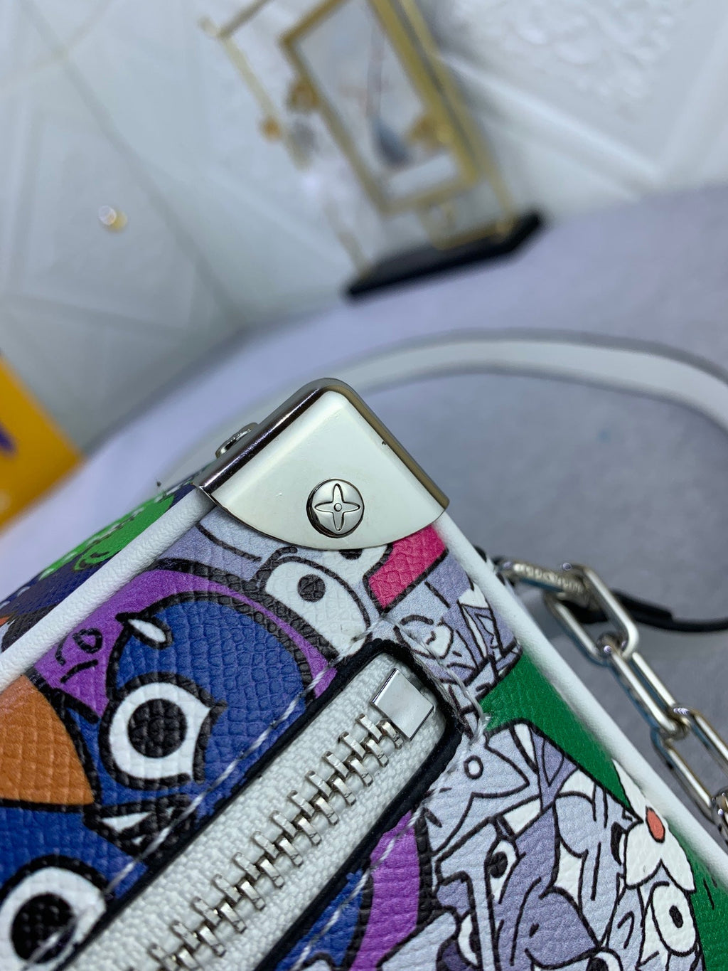 EN - New Bag LUV 646