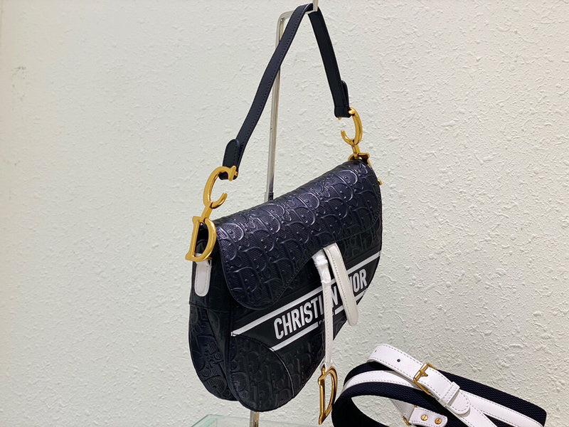 ELE - Dir Bags - 1835