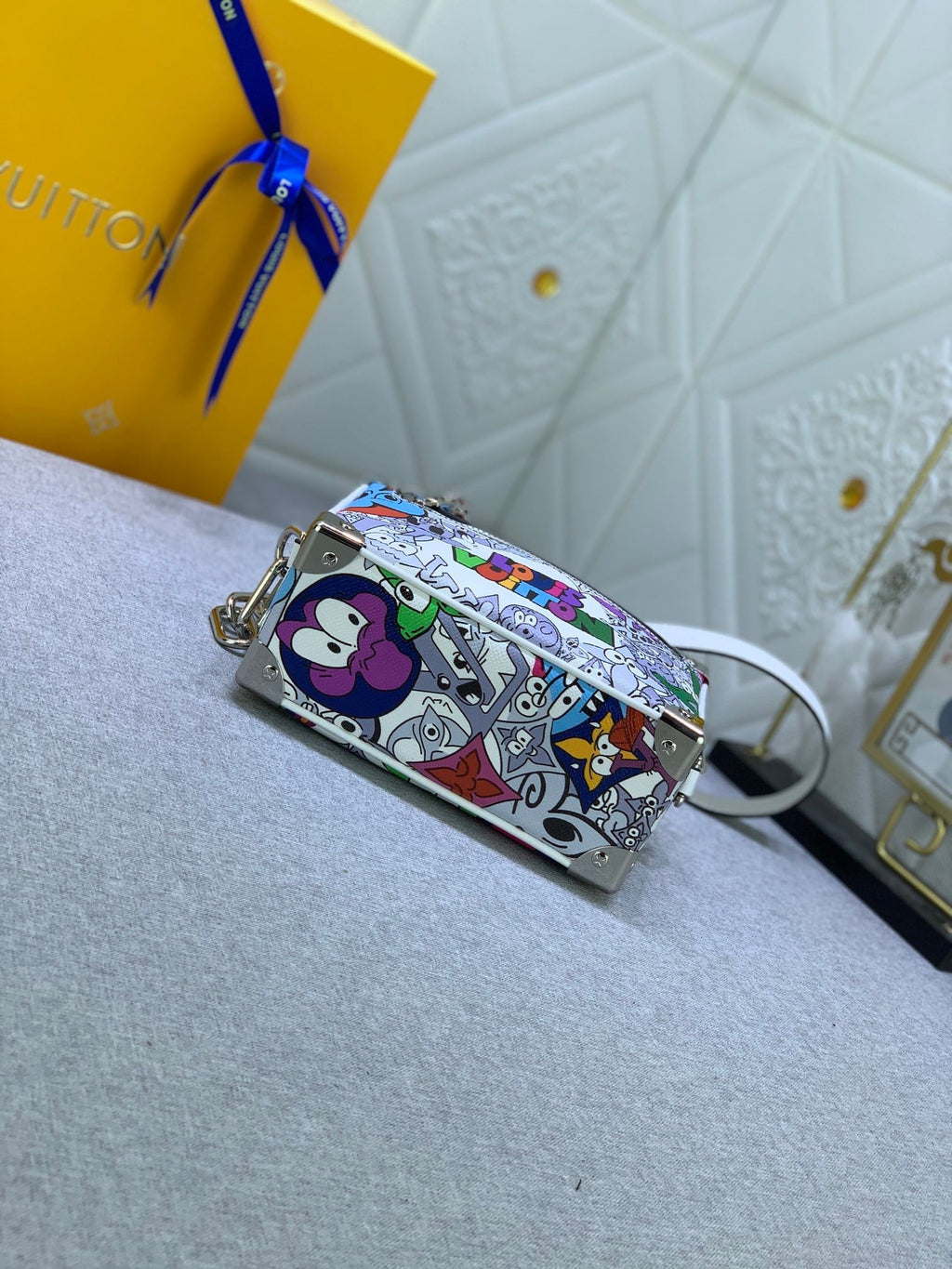 EN - New Bag LUV 646