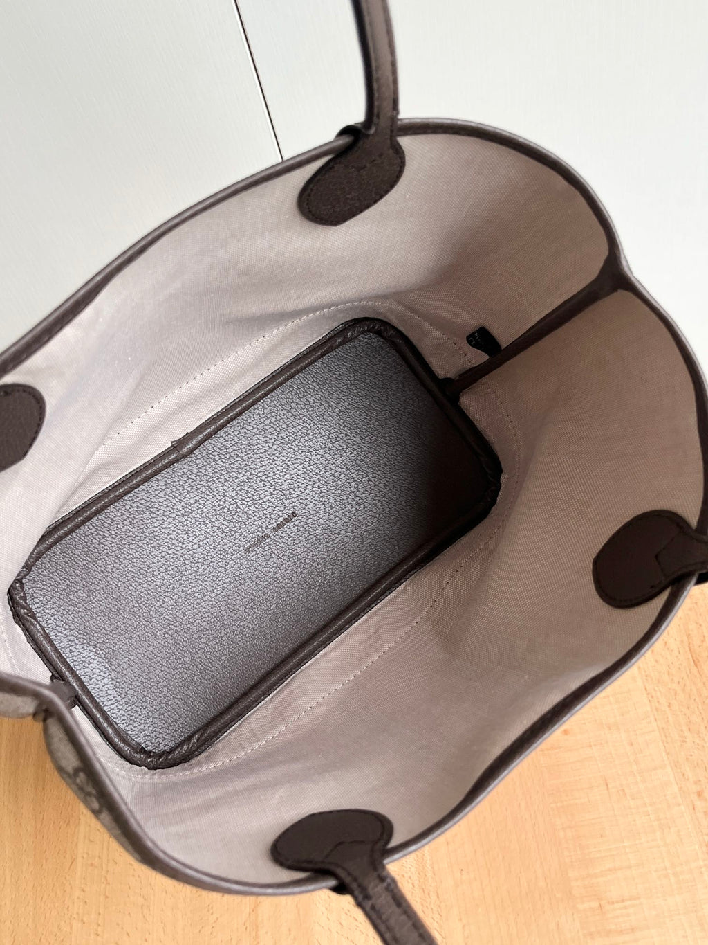 EN - Luxury Bags GCI 582