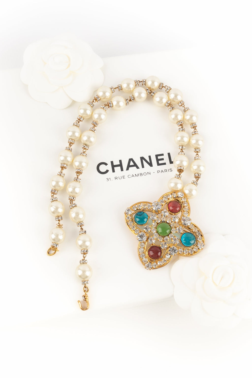 Collier pendentif Chanel