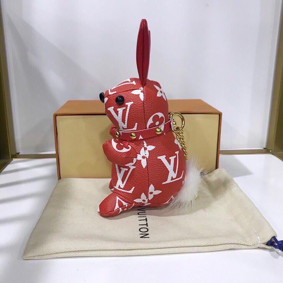 EN - Lux Keychains LUV 053