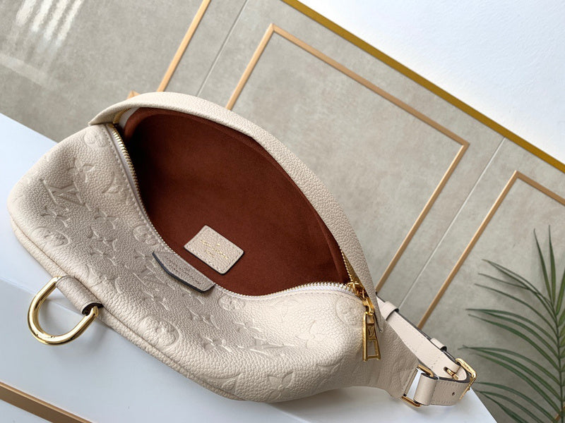 LOV2 Bags - Luxurious Bags  1546