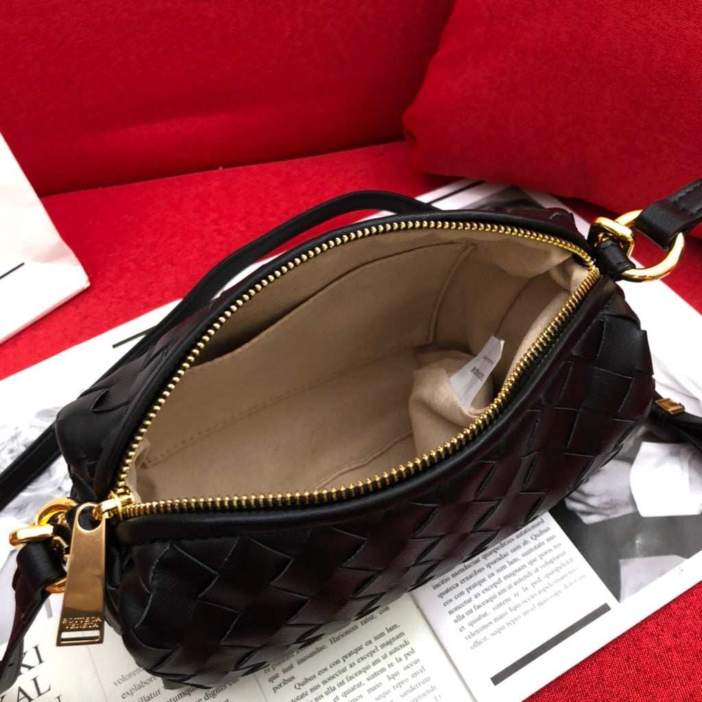 GLAMI Crossbody Bag Black, For Women, Bags 9.4in/24cm