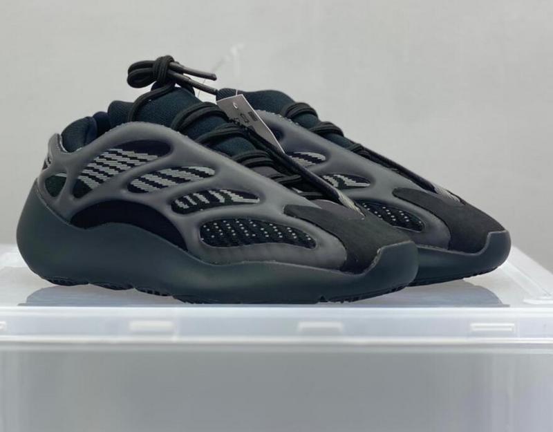 SAMC - YZO Sneakers - 271