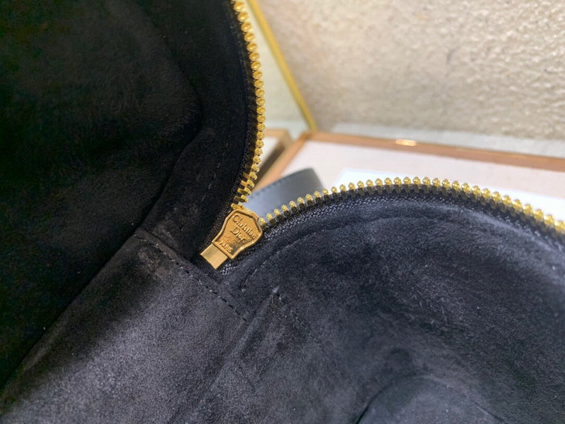 ELE - Dir Bags - 1940