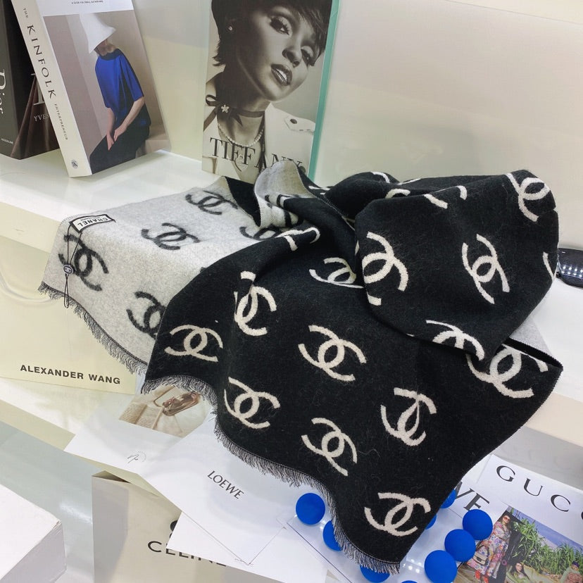EN - Luxury  CHL  Scarf 009