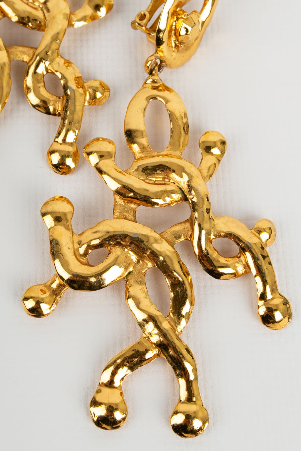 Boucles d'oreilles Christian Lacroix