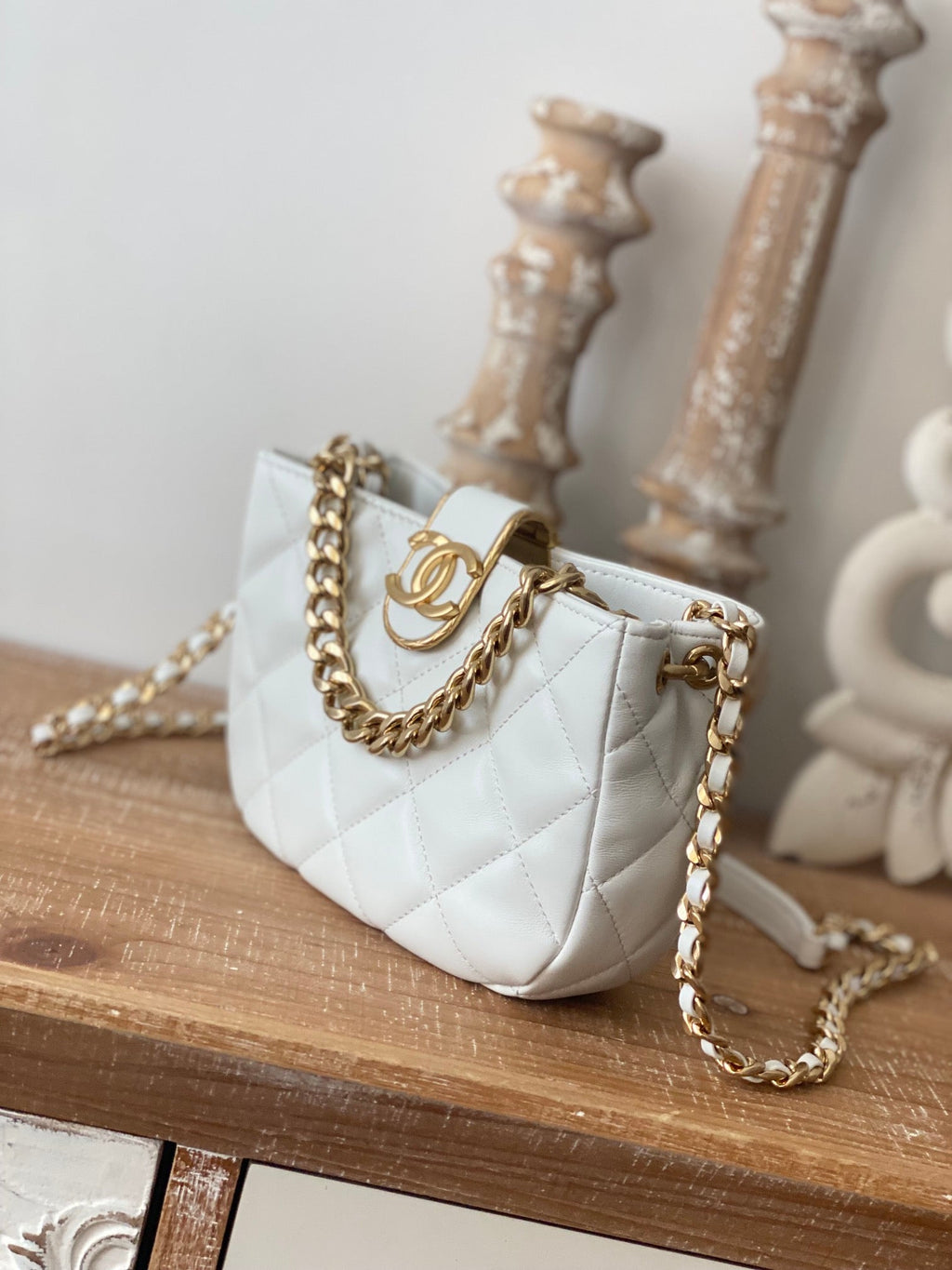 CHLSmall Hobo Bag Gold Hardware White For Women, Women’s Handbags, Shoulder Bags 7.5in/19cm