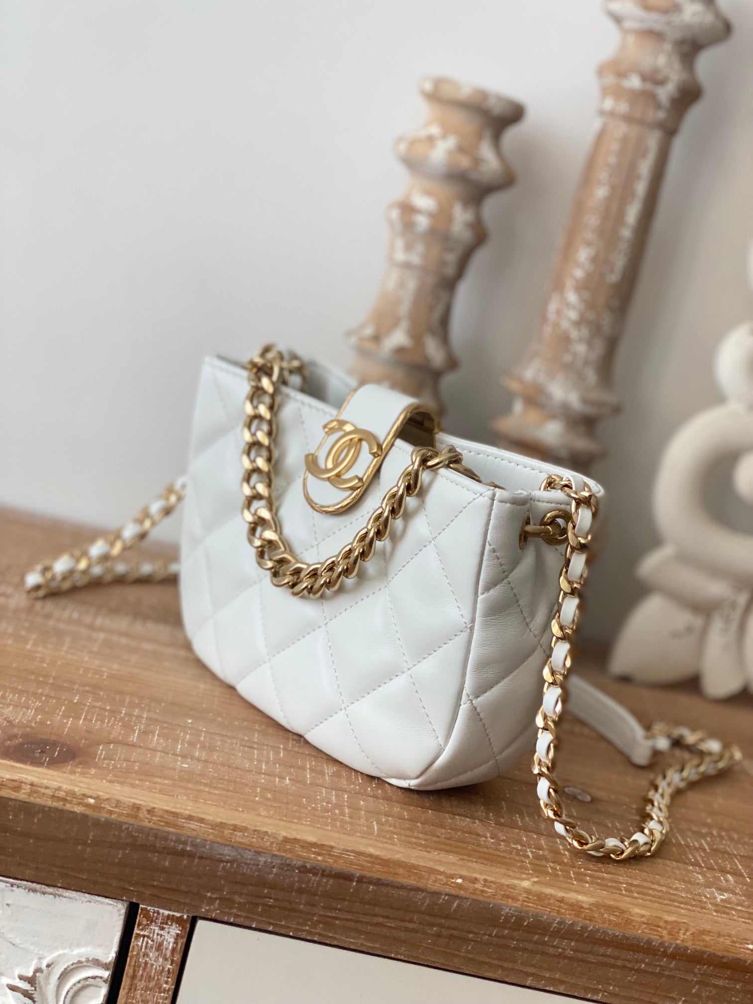 CHLSmall Hobo Bag Gold Hardware White For Women, Women’s Handbags, Shoulder Bags 7.5in/19cm