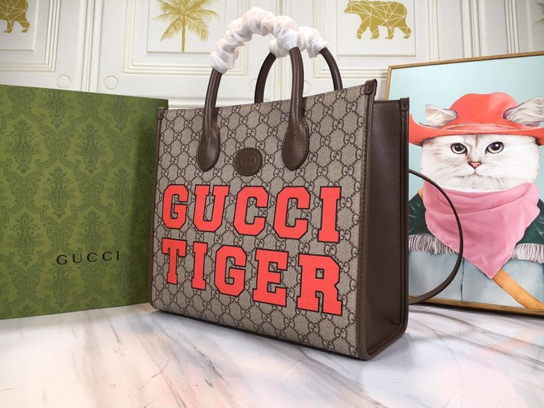 EN - Luxury Bags GCI 569