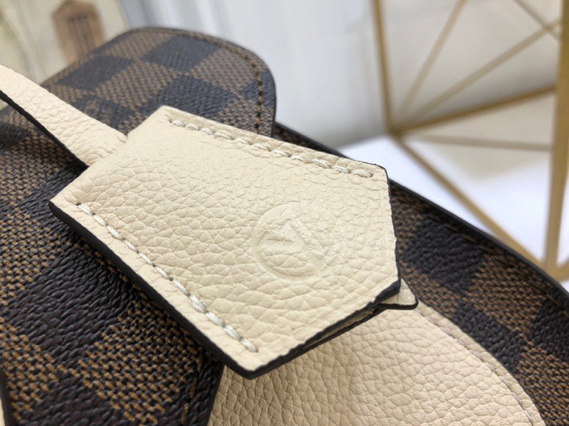 LOV2 Bags - Luxurious Bags  1879