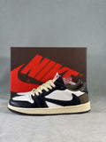 Designer Travis Scott ÃƒÆ’Ã¢â‚¬â€ Air Jordan 1 Low OG ÃƒÂ¢Ã¢â€šÂ¬Ã…â€œReverse M CQ4277 105