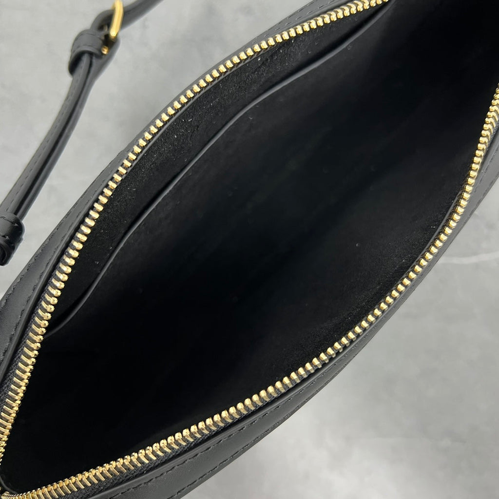 GLAMI Camera Shoulder Bag Cuir Triomphe Black For Women 10in/26cm