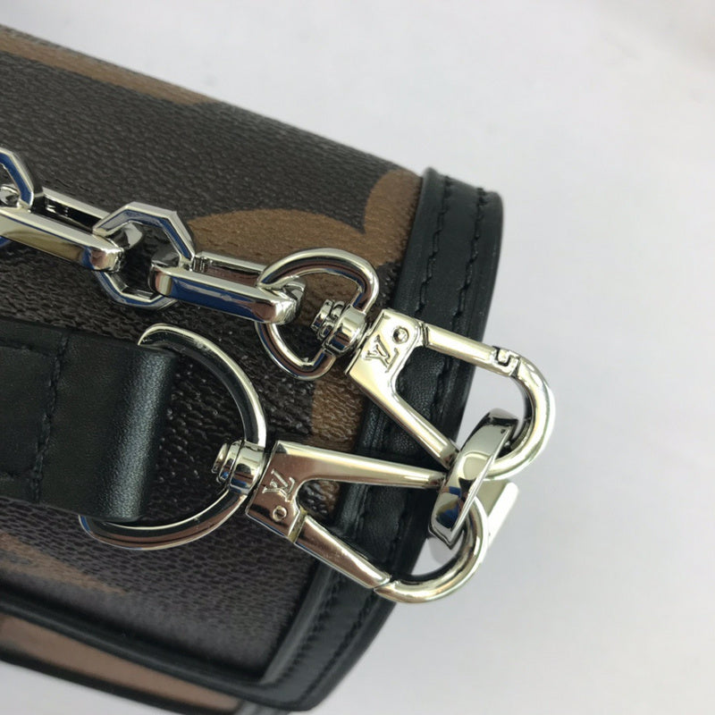 LOV2 Bags - Luxurious Bags  2056