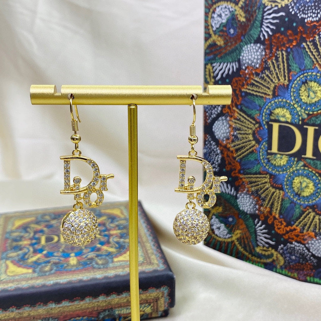 EN - Lux Earring DIR 003