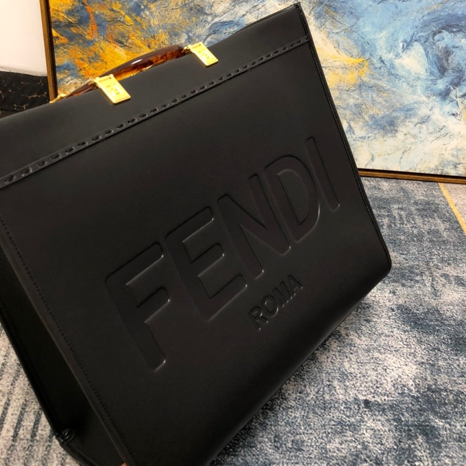EN - New Lux Bags FEI 260