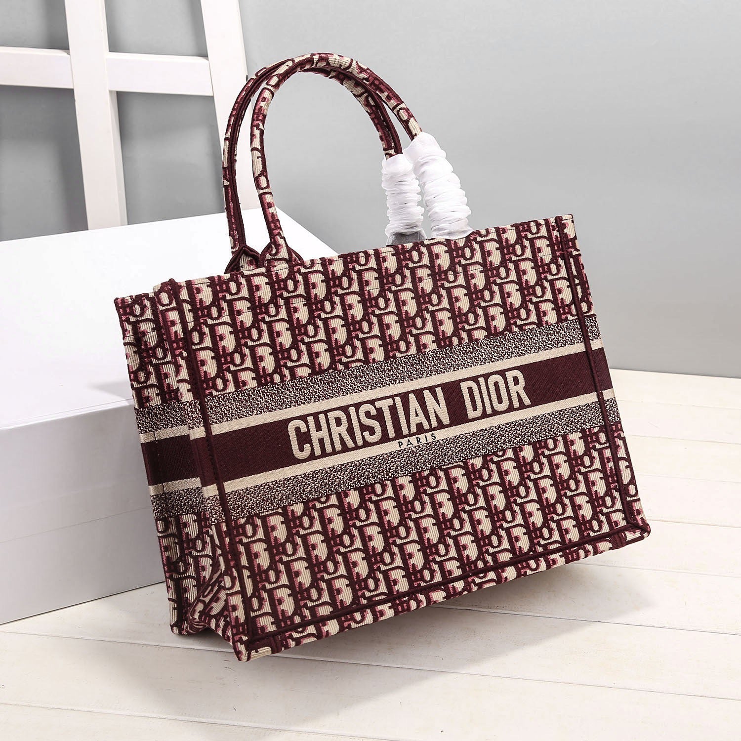 GLAMI MeGLAMIum Book Tote Red, For Women, WomenÃ¢â‚¬â„¢s Handbags 14in/36cm CD