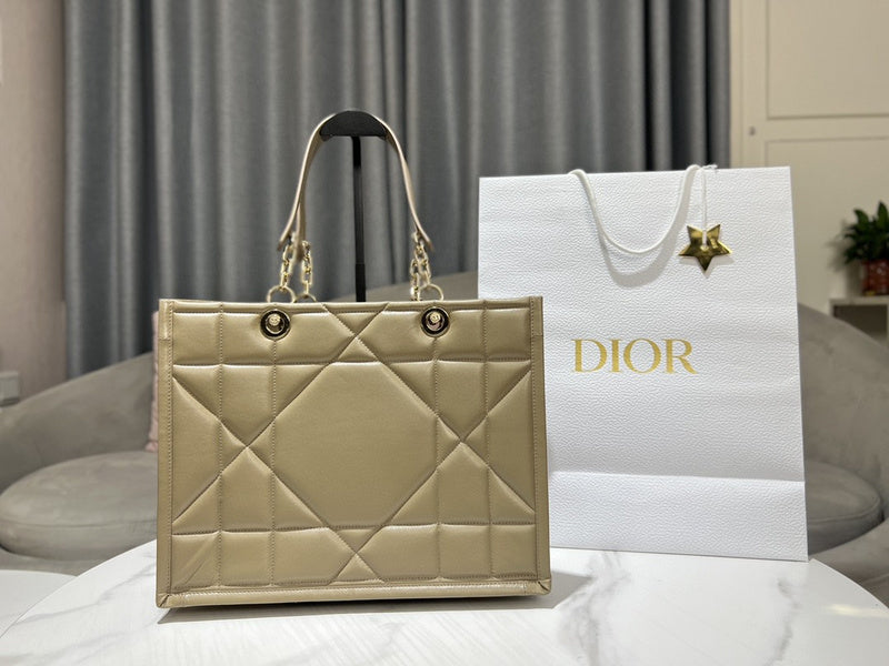 ELE - Dir Bags - 2120