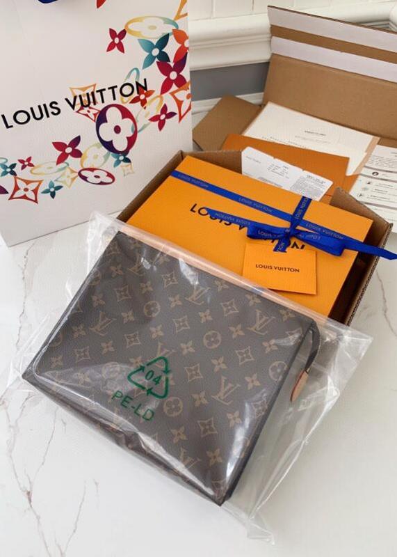 SAMC - LOV Bags - 1581
