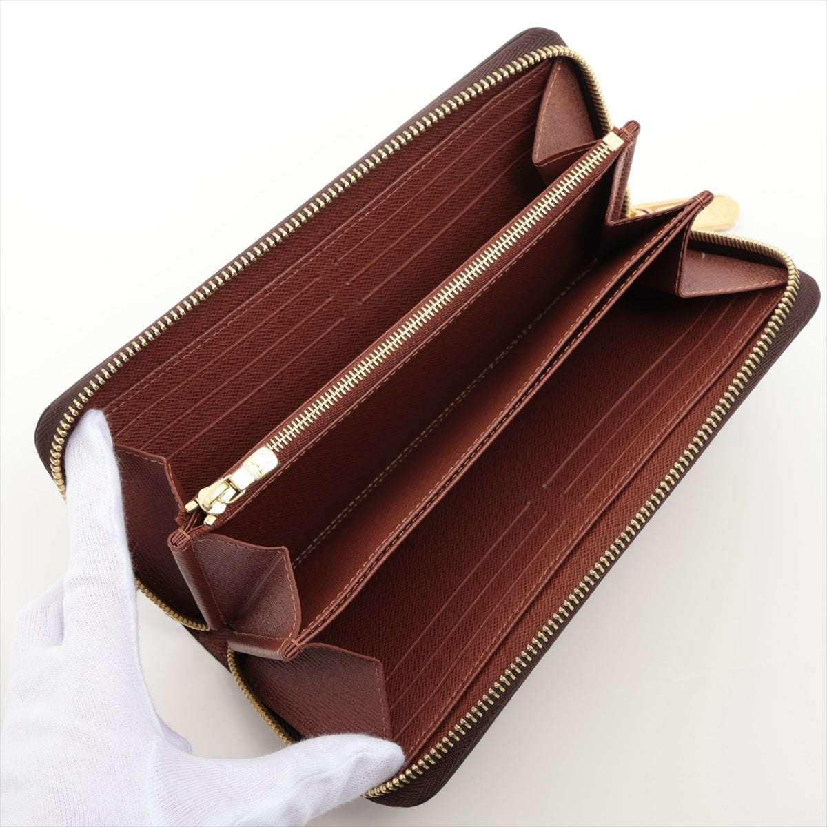 Louis Vuitton monogram zipper wallet M42616 round zipper wallet