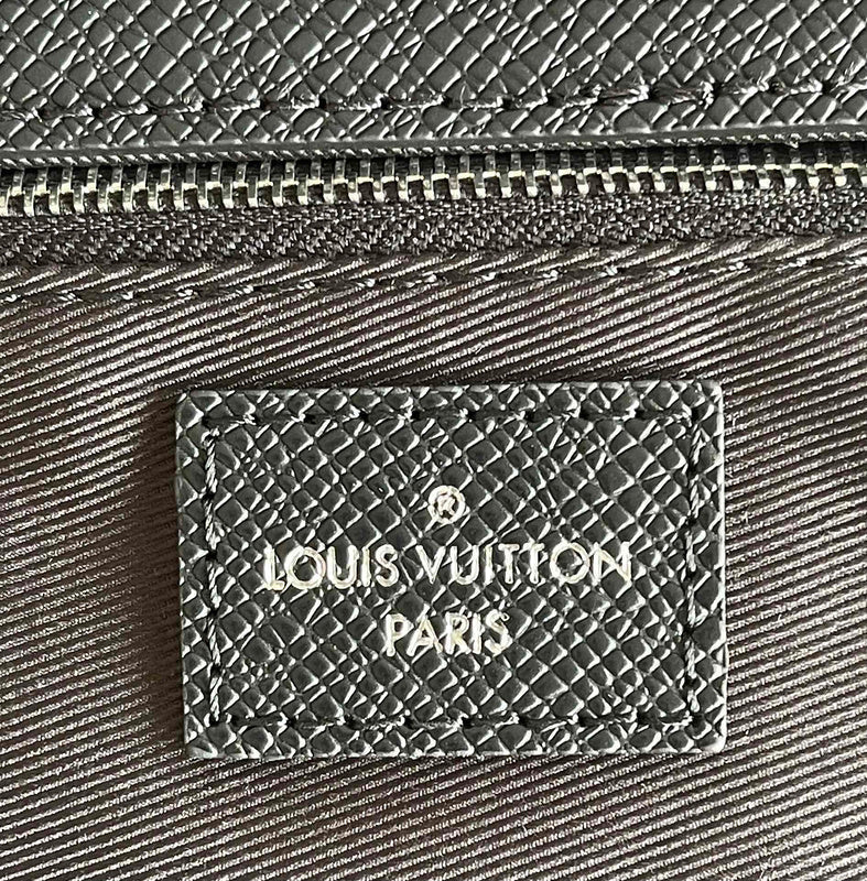 Fashion Lu-Vi bags - 3205
