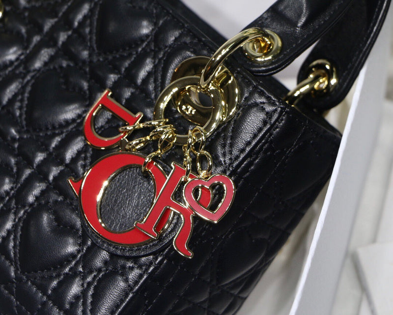 ELE - Dir Bags - 1574
