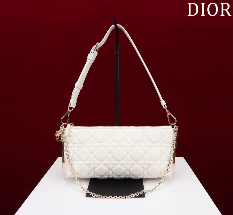 ELE - Dir Bags - 752