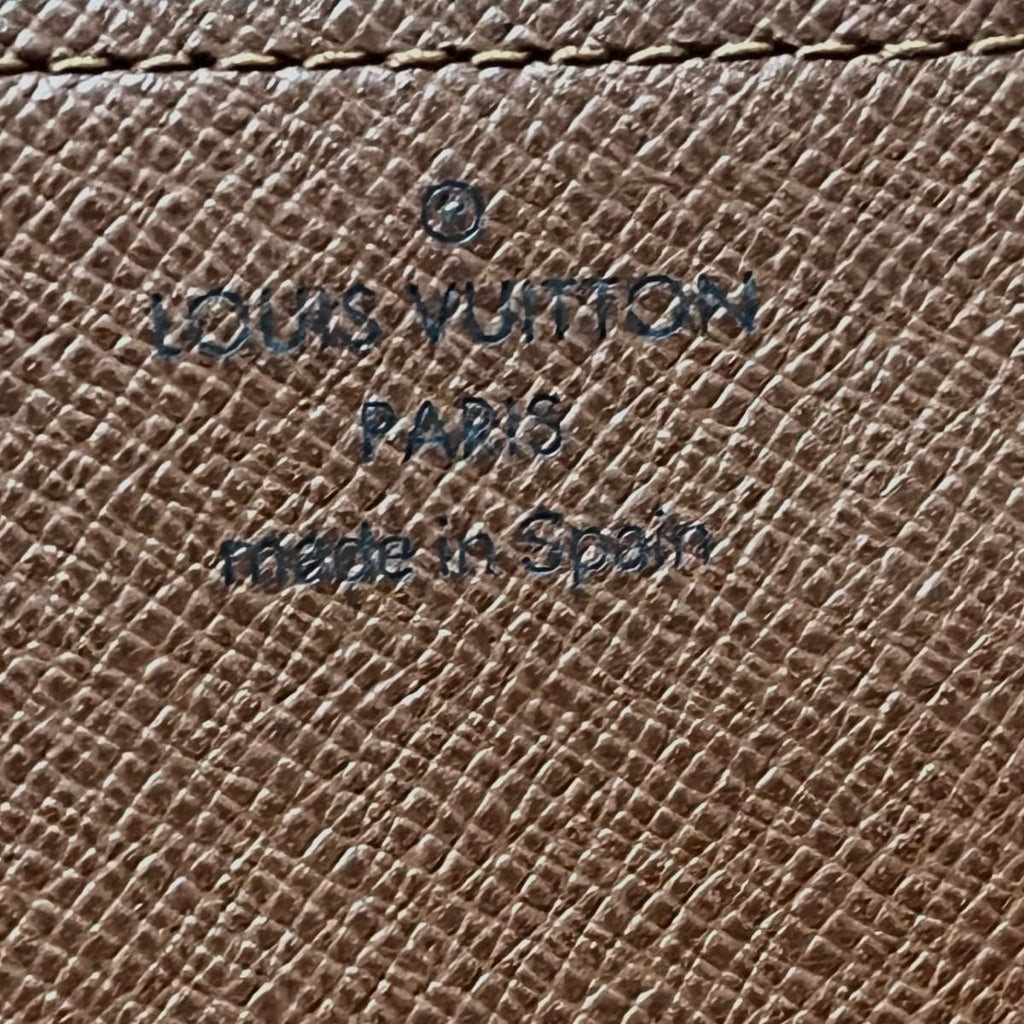 Louis Vuitton Enveloppe Carte De Visite  Canvas Wallet  ()