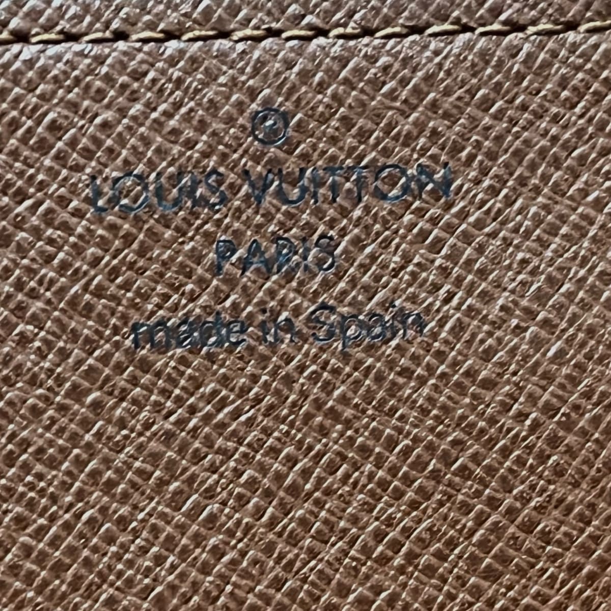 Louis Vuitton Enveloppe Carte De Visite  Canvas Wallet  ()