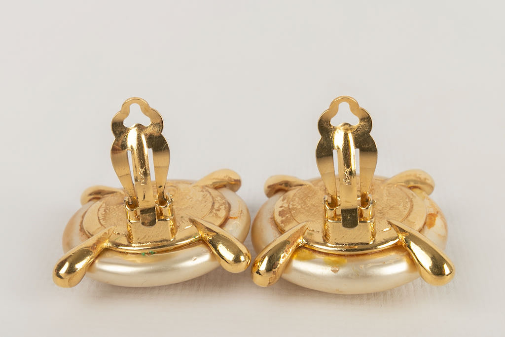Boucles d'oreilles Yves Saint Laurent