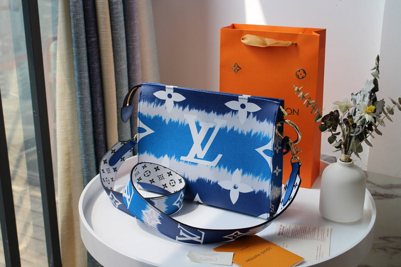 LOV2 Bags - Luxurious Bags  1609