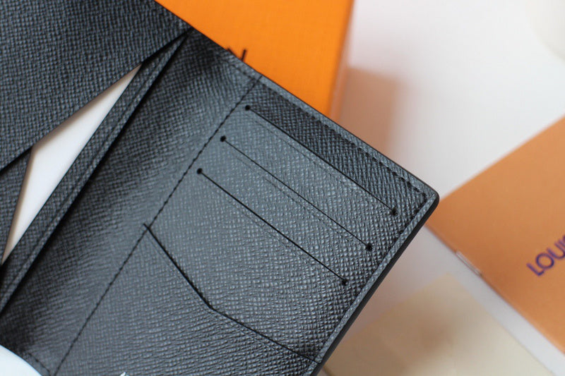 LOV2 Bags - Luxurious Bags  1671