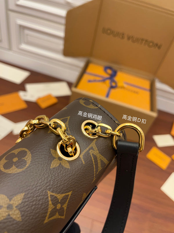 Glamy - LOV Bags - 1021