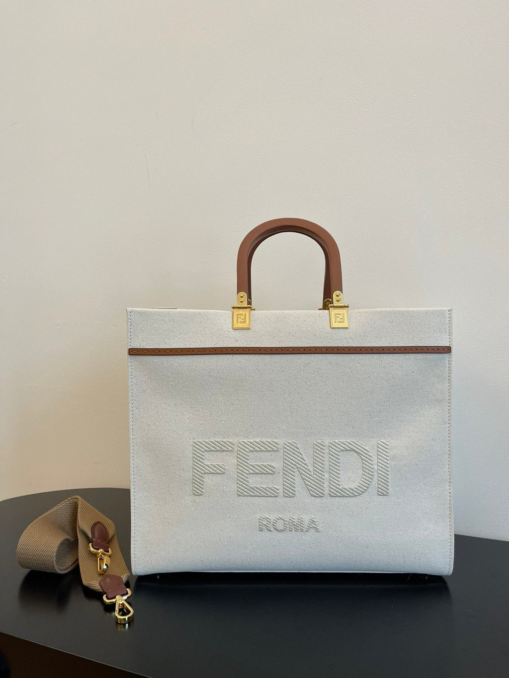 FI Sunshine MeGLAMIum Tote Bag Light Grey Canvas For Women, Bags, Shoulder Bags 13.8in/35cm FF 8BH386