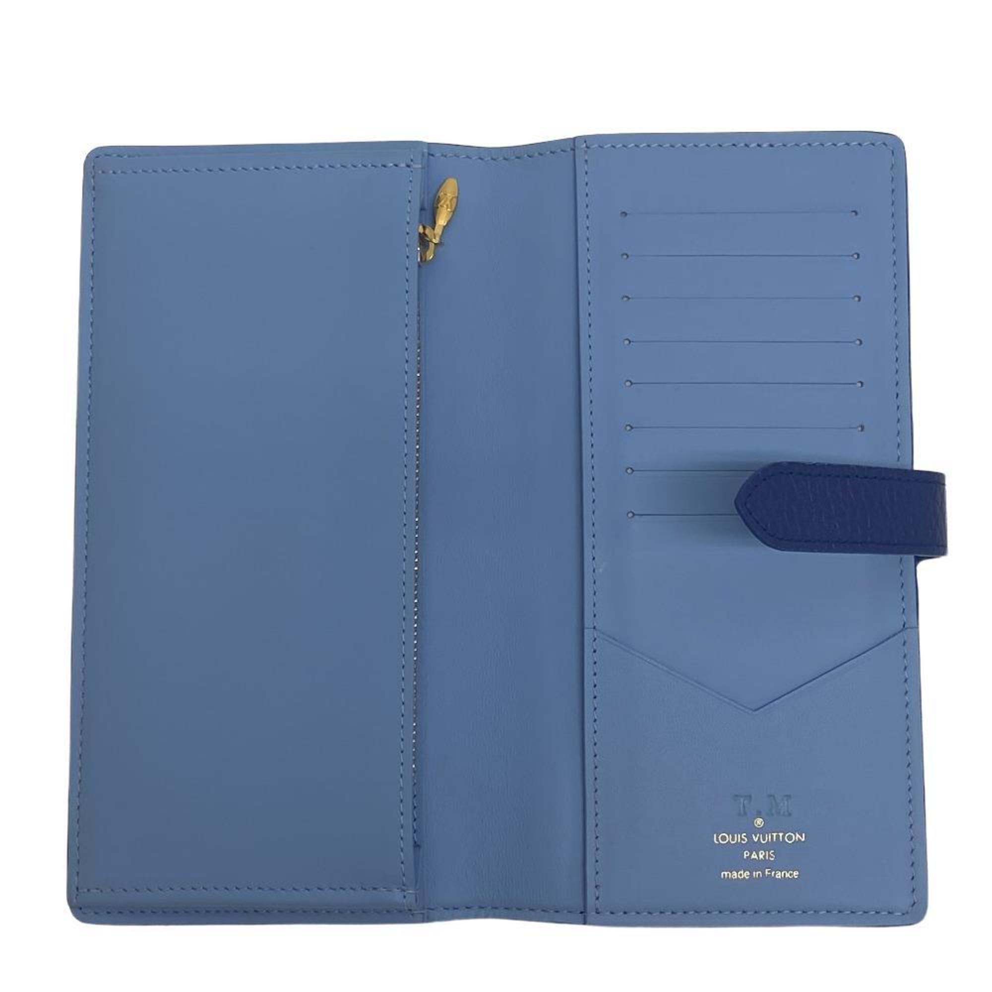 Louis Vuitton Capucines  Leather Wallet  ()
