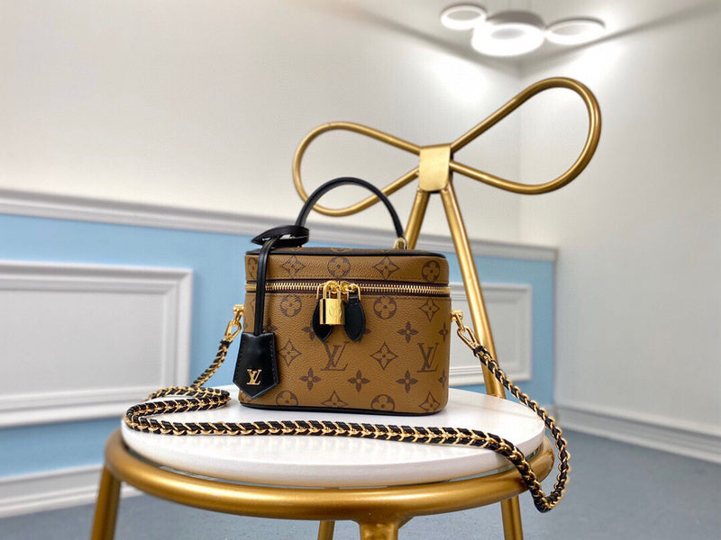 Glami - LOV Bags - 700