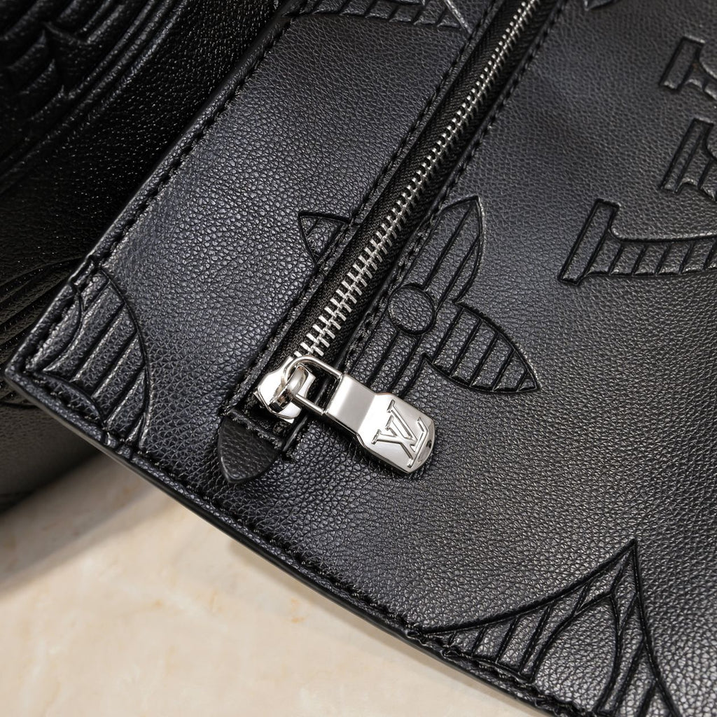 EN - Luxury Bags LUV 804