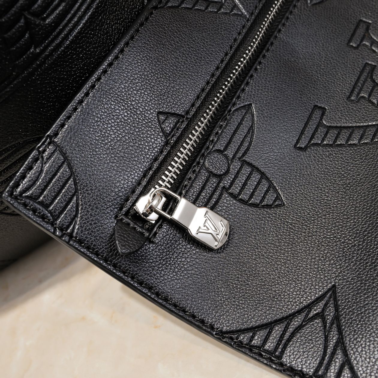EN - Luxury Bags LUV 804